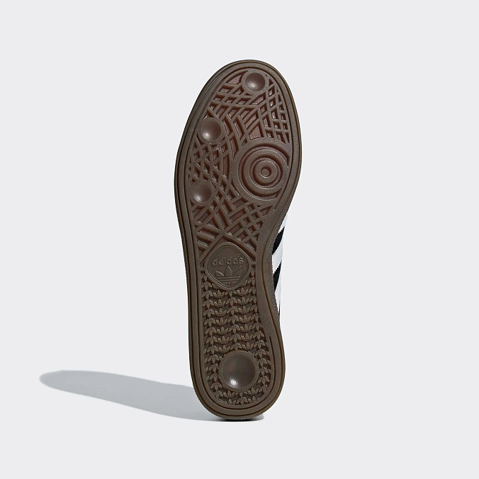 Кроссовки унисекс adidas Originals Handball Spezial Black/Cloud White/Gum